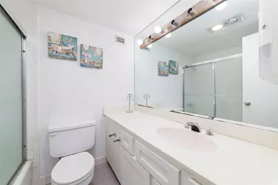 7520 Hornwood Drive 207W, Houston, TX 77036 - Photo 15