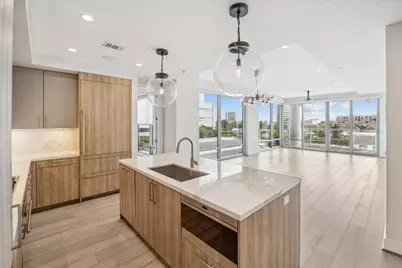 2047 Westcreek Lane #505, Houston, TX 77027 - Photo 7