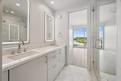 2047 Westcreek Lane #505, Houston, TX 77027 - Photo 9