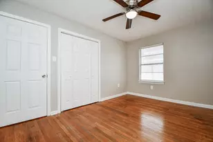 919 Forest Oaks Dr, Houston, TX 77017 - Photo 9