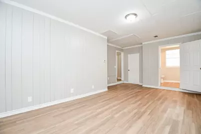 919 Forest Oaks Drive, Houston, TX 77017 - Photo 15