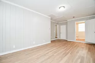 919 Forest Oaks Dr, Houston, TX 77017 - Photo 15