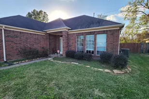 5819 Forest Trails Dr, Houston, TX 77084 - Photo 3