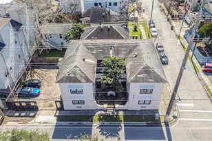 415 Fairview Ave, Houston, TX 77006 - Photo 11