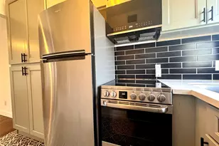 415 Fairview Ave, Houston, TX 77006 - Photo 5