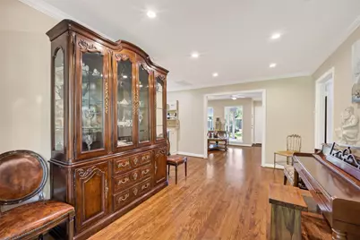 11230 Huggins Drive, Houston, TX 77035 - Photo 17