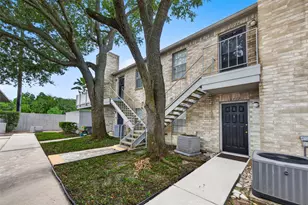 10725 Braes Bend Dr, Houston, TX 77071 - Photo 5