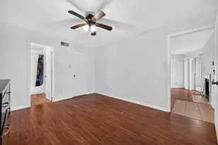 10725 Braes Bend Dr, Houston, TX 77071 - Photo 27
