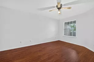 10725 Braes Bend Dr, Houston, TX 77071 - Photo 21