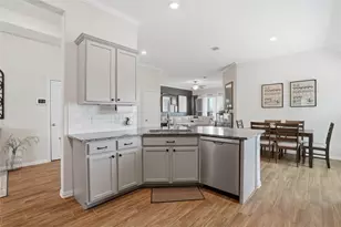 9218 Regan Wy, Mont Belvieu, TX 77523 - Photo 9