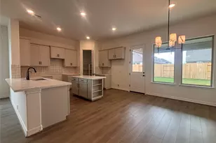 7823 Jade Crst Dr, Angleton, TX 77515 - Photo 15