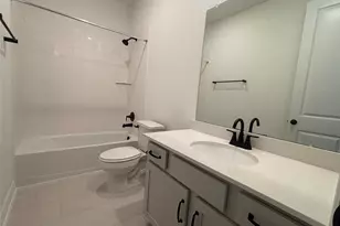 7823 Jade Crst Dr, Angleton, TX 77515 - Photo 23