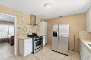 134 Obion Rd, Houston, TX 77076 - Photo 7