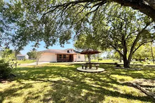 1010 Aurelia Ln, Rosenberg, TX 77471 - Photo 1