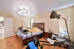 10318 Piping Rock Ln, Houston, TX 77042 - Photo 17