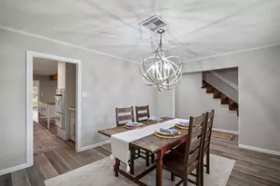 5918 Par Four Dr, Houston, TX 77088 - Photo 7