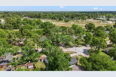 5918 Par Four Drive, Houston, TX 77088 - Photo 39