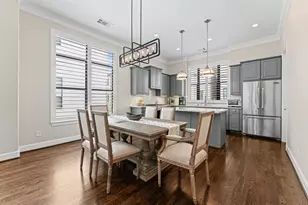 1209 W 24th St, Houston, TX 77008 - Photo 3