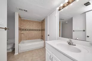 3750 Tanglewilde St, Houston, TX 77063 - Photo 25