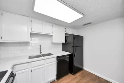 3750 Tanglewilde Street #A7, Houston, TX 77063 - Photo 19