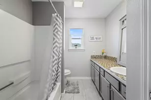 22513 Bay Point Dr, Galveston, TX 77554 - Photo 11