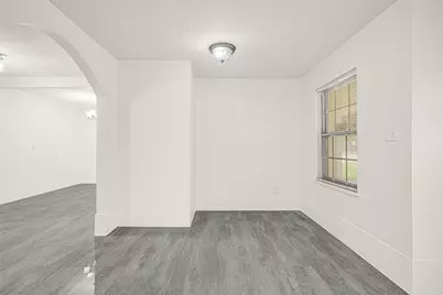 506 Edgebrook Drive, Houston, TX 77034 - Photo 7