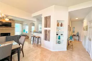 24 W Greenhill Terrace Pl, The Woodlands, TX 77382 - Photo 7