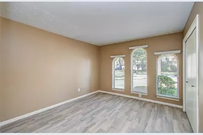 4903 Charade Drive, Houston, TX 77066 - Photo 25