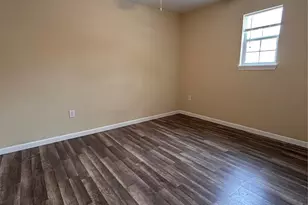 6807 Foster St, Houston, TX 77021 - Photo 9
