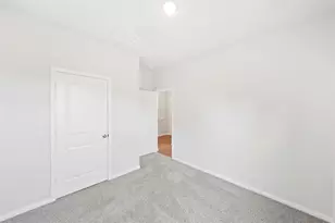 611 Burkett St, Dayton, TX 77535 - Photo 17