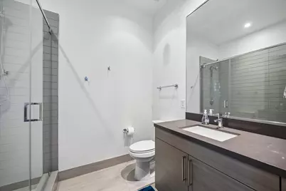 1409 Post Oak Boulevard #1803, Houston, TX 77056 - Photo 25