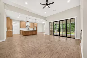 8767 Lauren Ln, Waller, TX 77484 - Photo 7