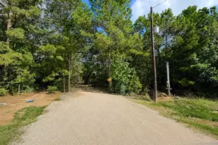 8767 Lauren Ln, Waller, TX 77484 - Photo 37