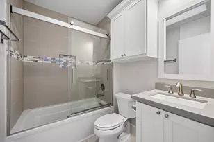 2003 Briarmead Dr, Houston, TX 77057 - Photo 25