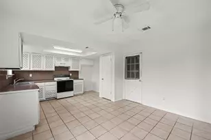 8326 Sorrel Dr, Houston, TX 77064 - Photo 11