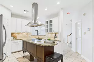 483 Mariners Dr, Kemah, TX 77565 - Photo 11