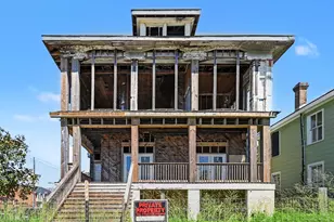 1128 Broadway St, Galveston, TX 77550 - Photo 3