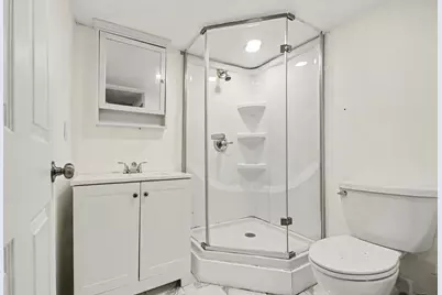 1128 Broadway Street, Galveston, TX 77550 - Photo 37
