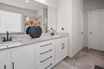 82 Indian Wells Drive, Manvel, TX 77578 - Photo 15