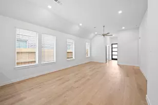 31719 Autumn Spur Ln, Hockley, TX 77447 - Photo 11