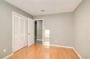 902 Ashford Parkway Pkwy, Houston, TX 77077 - Photo 23