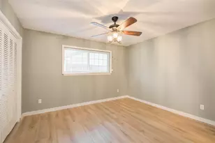 902 Ashford Parkway Pkwy, Houston, TX 77077 - Photo 31