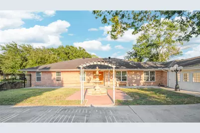902 Ashford Parkway Parkway, Houston, TX 77077 - Photo 39