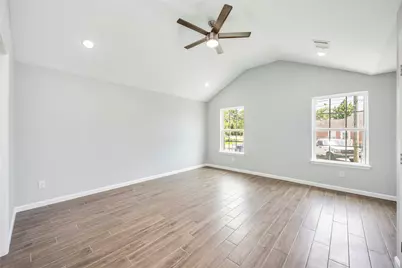 3201 Nebraska Street, Baytown, TX 77520 - Photo 9