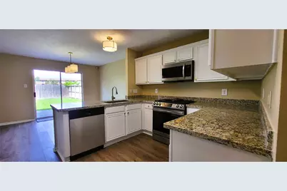 18146 Westlock Court, Tomball, TX 77377 - Photo 9