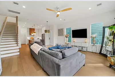 4109 Castor Street #B, Houston, TX 77022 - Photo 5
