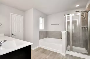 13426 Merryville Harrogate Ln, Houston, TX 77048 - Photo 21