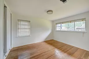 9771 Westview Dr, Houston, TX 77055 - Photo 13
