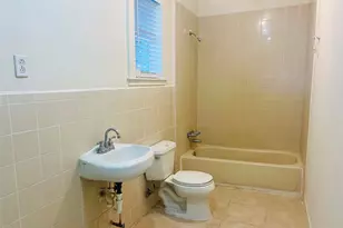 7328 Bauman Rd, Houston, TX 77022 - Photo 21