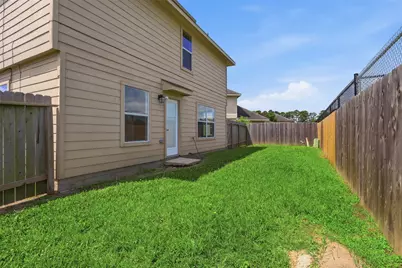 915 Redcrest Springs Court, Houston, TX 77073 - Photo 19